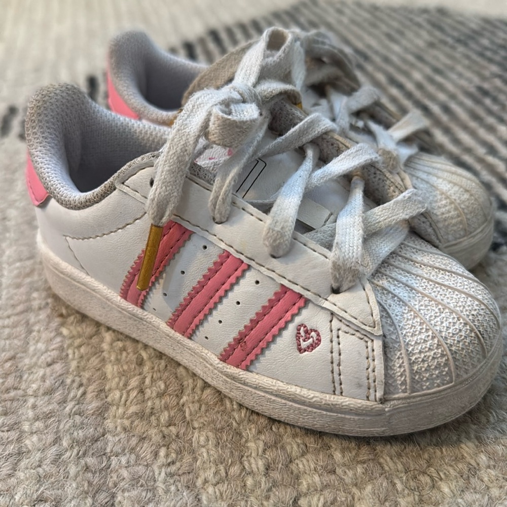 Adidas shell toe pink infant 6c